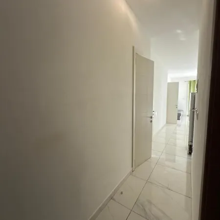 2-bedroom In R4b Gżira