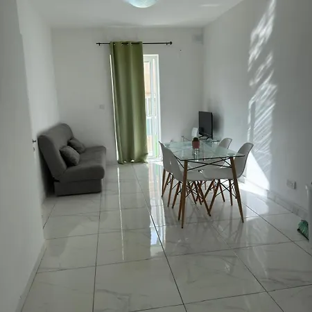 2-bedroom In R4b *
