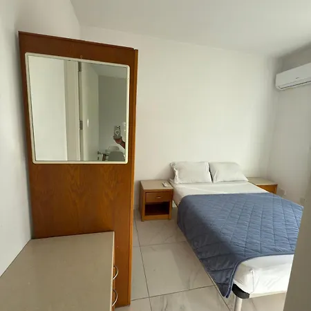 2-bedroom In R4b Διαμέρισμα